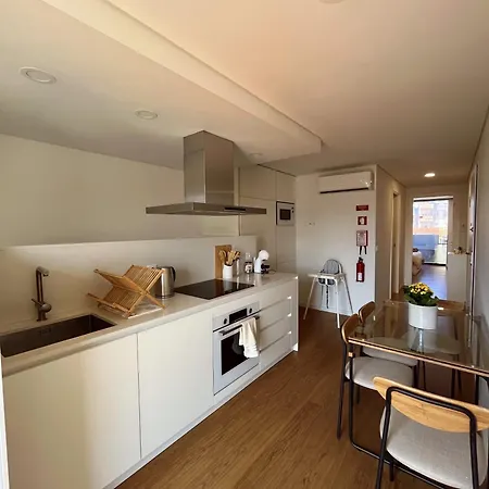 Avenue Apartment Aveiro